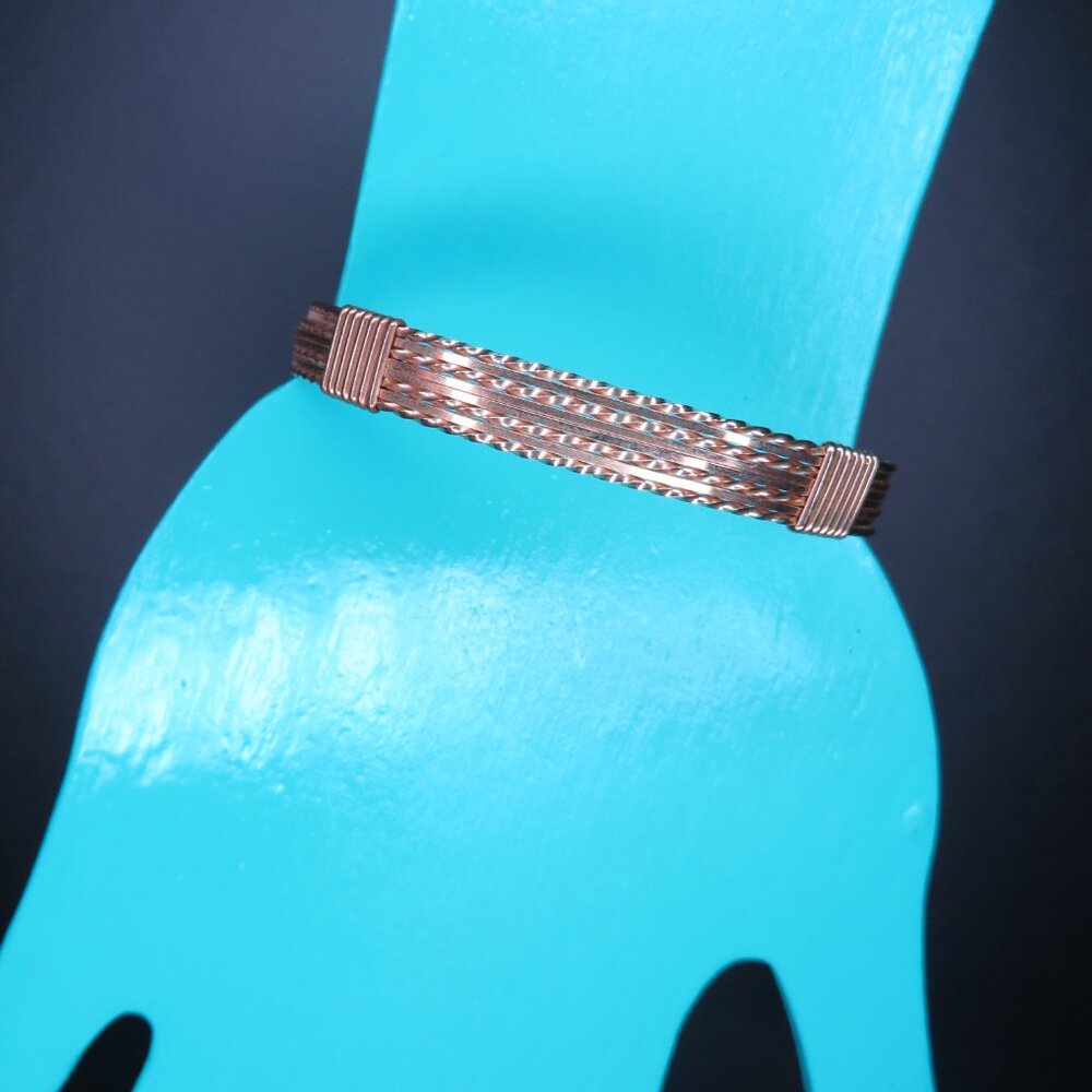 14K Gold Wire Bracelet - Picture 2 of 13